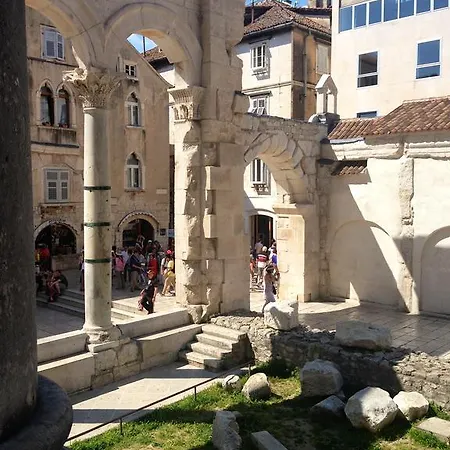 Luxury Kalebic * Slatine